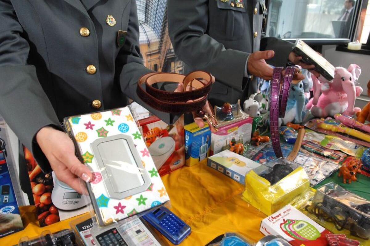 ILLEGALITÀ COSTA 30 MILIARDI ALLE IMPRESE - 