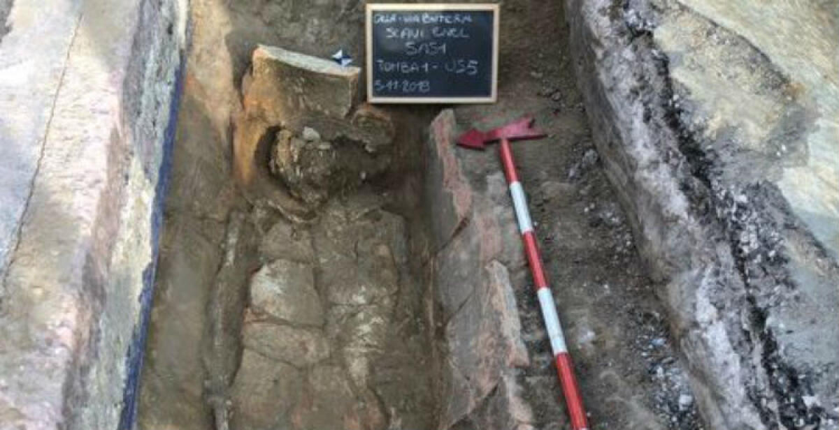 Patrimonio archeologico locale sostenuto dalla Regione? Di Paola, "ma di cosa parla Musumeci?" - La tomba ritrovata durante i lavori in via Butera
