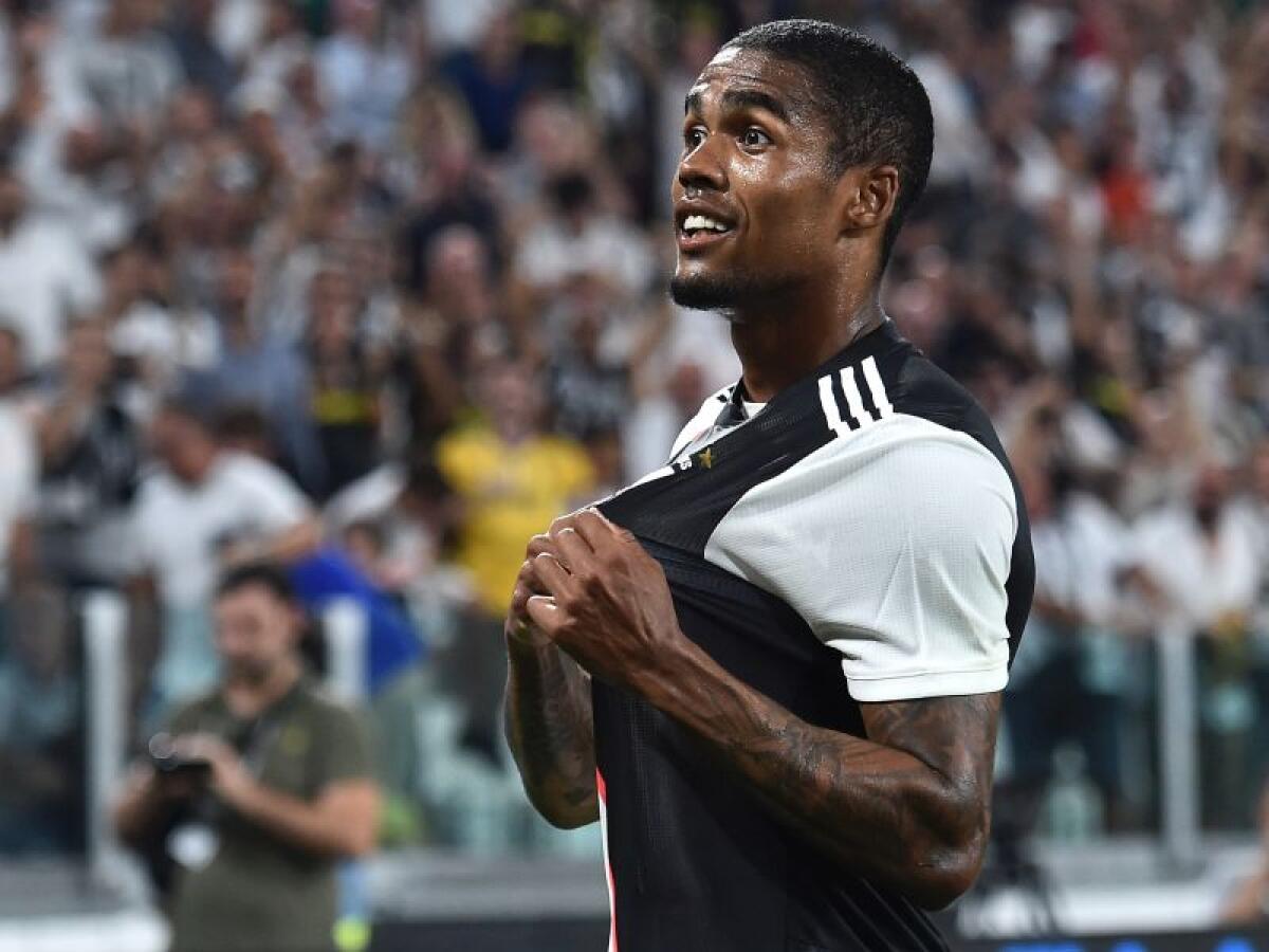 DOUGLAS COSTA ALL’ULTIMO RESPIRO, LA JUVE AGLI OTTAVI DI CHAMPIONS - 