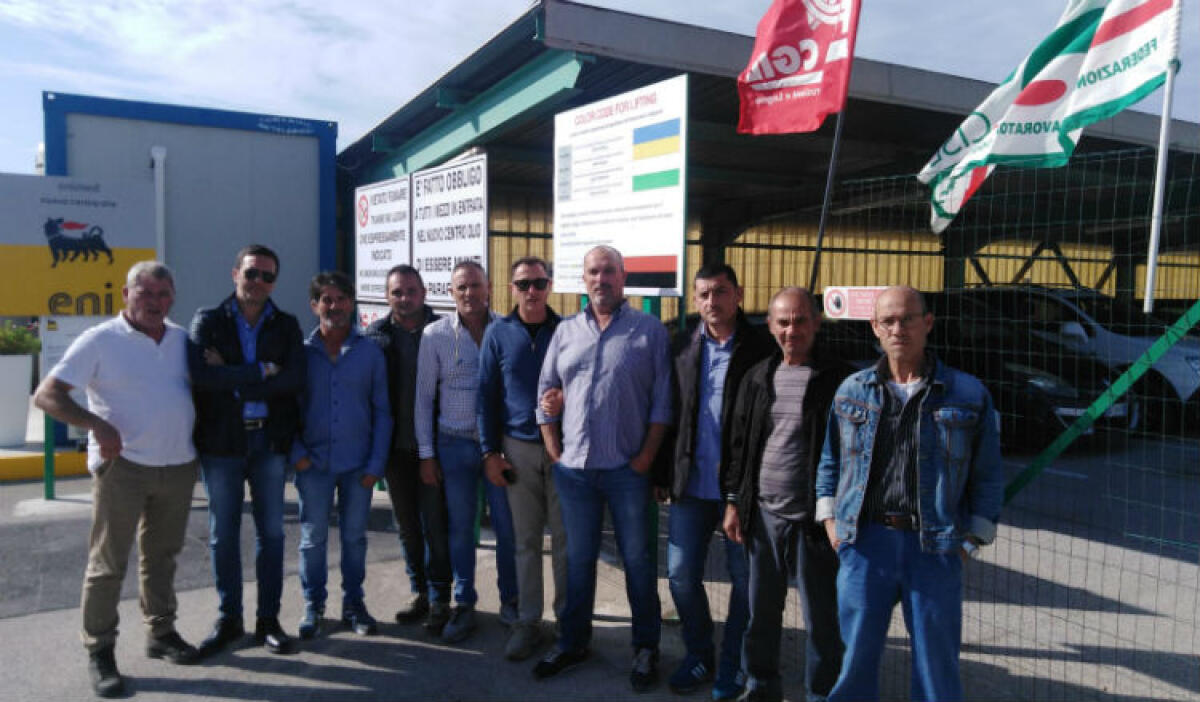 Rimasti senza lavoro, vertenza ex Trainito in prefettura: Cosca, "ruolo sociale anche del Comune" - Ancora nessuna soluzione in vista per gli ex Trainito