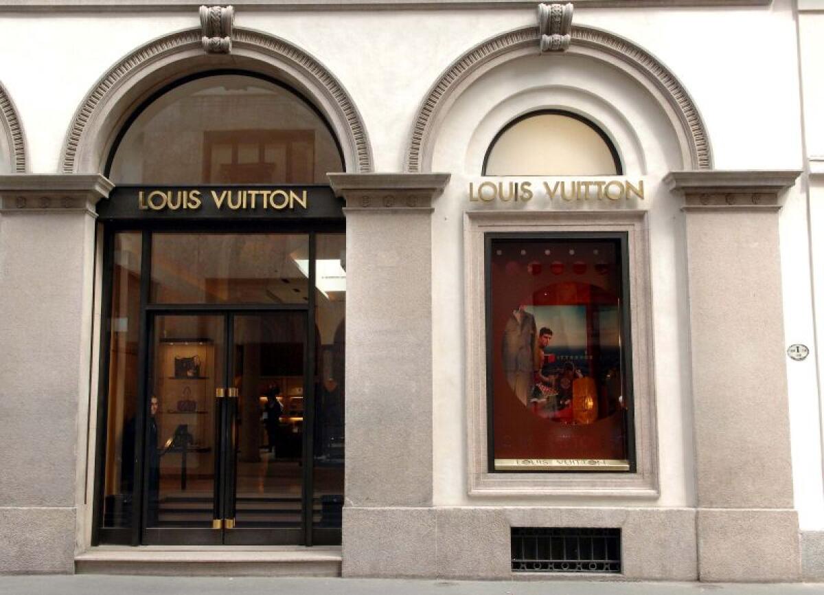 LOUIS VUITTON ACQUISTA TIFFANY PER 16,2 MILIARDI DI DOLLARI - 