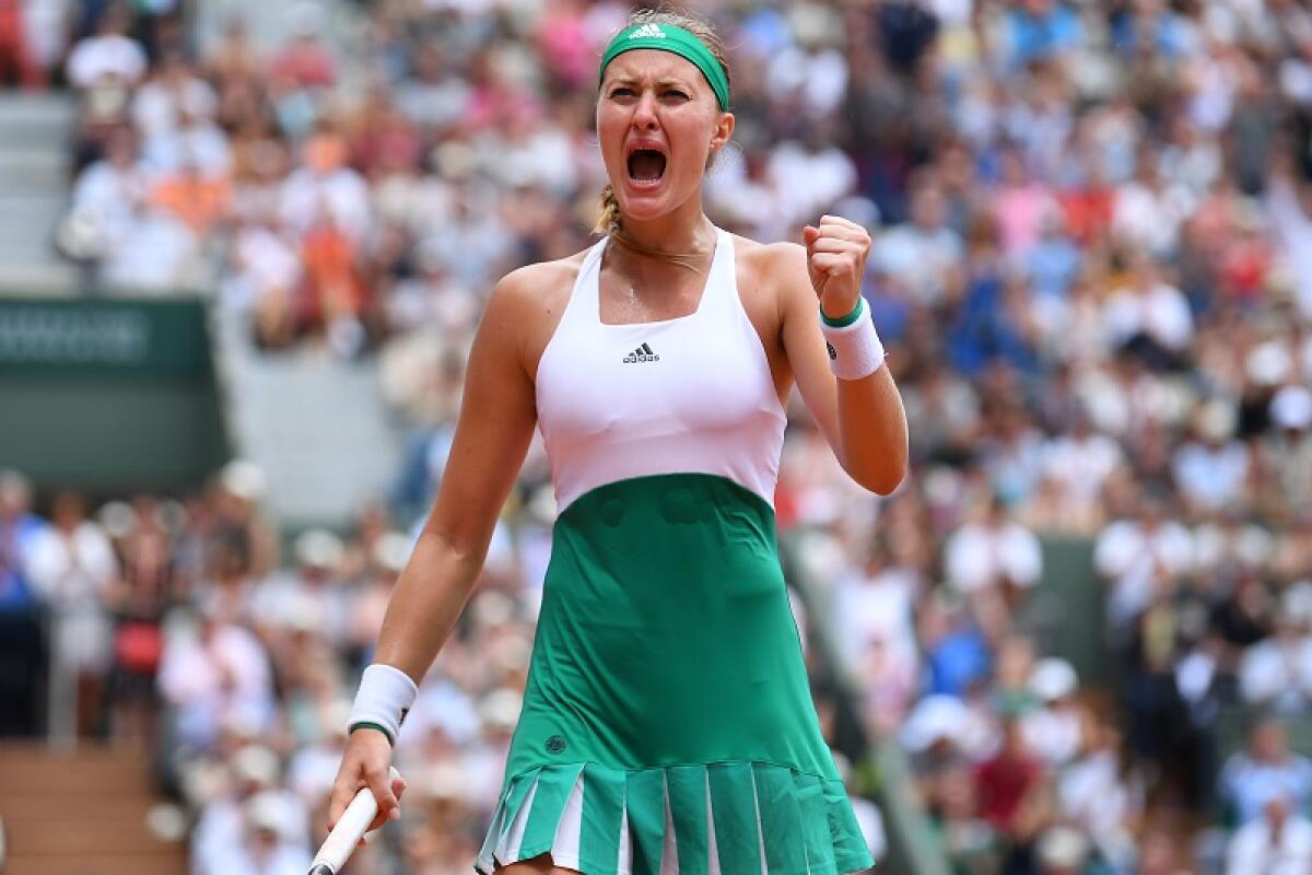 MLADENOVIC-GARCIA DECISIVE, LA FRANCIA VINCE A PERTH LA FED CUP - 