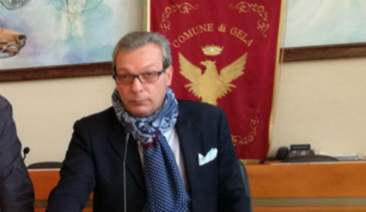 Sedute consiglio rinviate, assise civica e amministrazione si stringono alla famiglia Incardona - Amministrazione e consiglio si stringono intorno alla famiglia Incardona