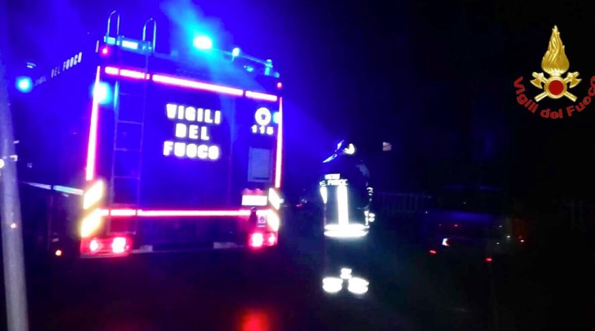 STRAGI DEL SABATO SERA, SETTE MORTI SULLE STRADE ITALIANE -