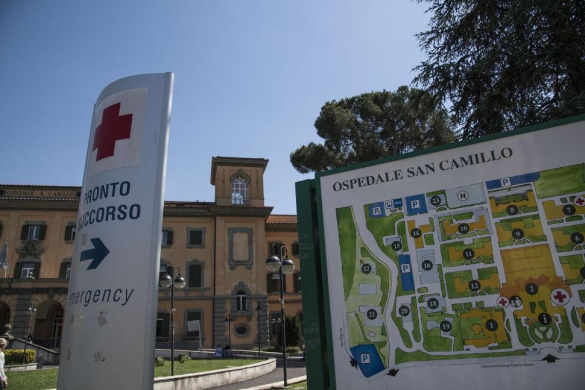 ROMA, AL SAN CAMILLO ASPORTATO UN TUMORE DI 4 KG A UNA DONNA DI 100 ANNI - 
