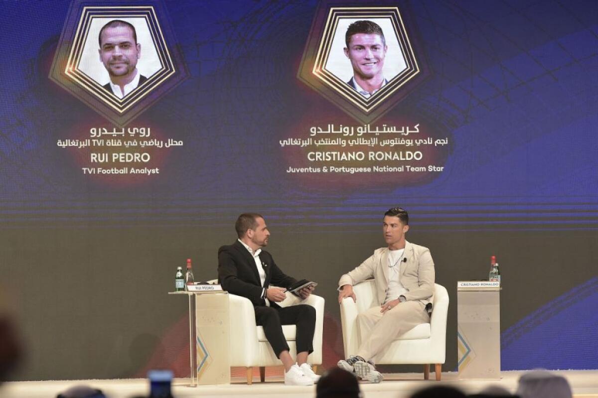 A DUBAI SI STUDIA IL FOOTBALL DEL FUTURO - 