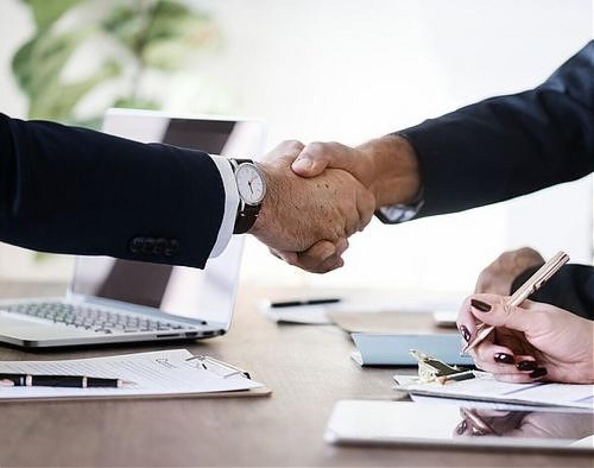 FERRERO, INTESA, ENI, ENEL E FS TRA AZIENDE PREFERITE DAI MANAGER -