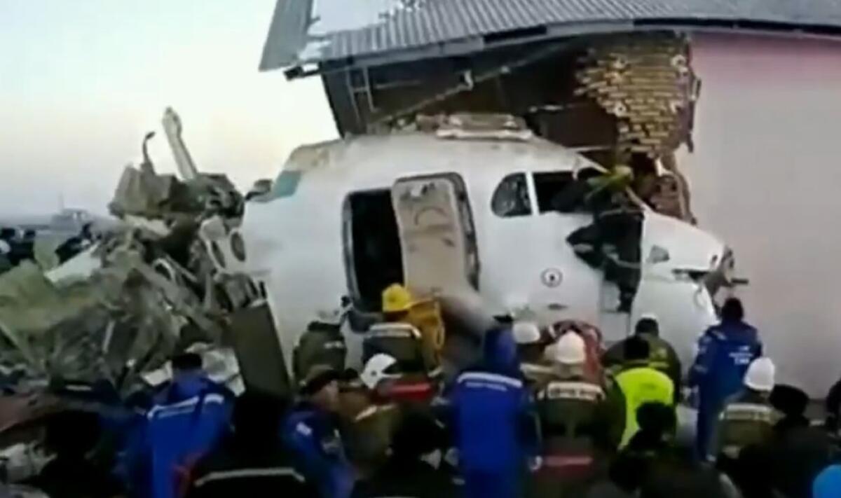PRECIPITA AEREO IN KAZAKHSTAN, ALMENO 15 I MORTI - 