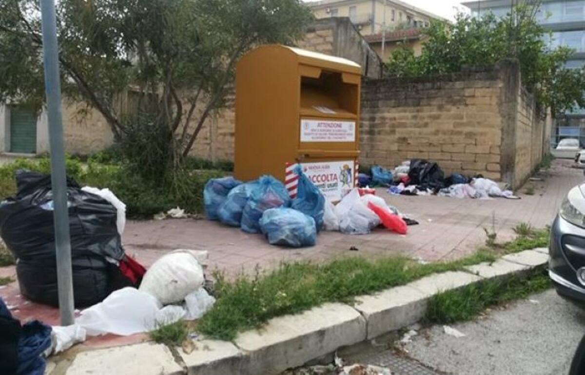 Gara rifiuti deserta, possibili anomalie: amministrazione comunale vuole informare prefettura - 