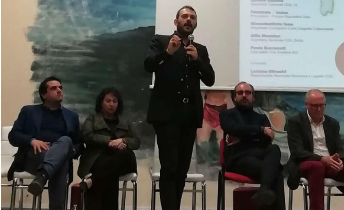 Le mafie sporcano l'economia legale, Cgil si schiera: "Parte civile nel processo alla stidda" - Tra i relatori il giornalista ragusano Paolo Borrometi