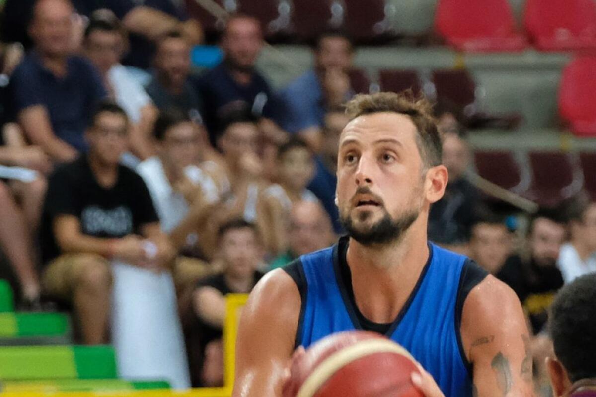 VINCONO SPURS E PELICANS MA POCHI MINUTI PER BELINELLI E MELLI - 