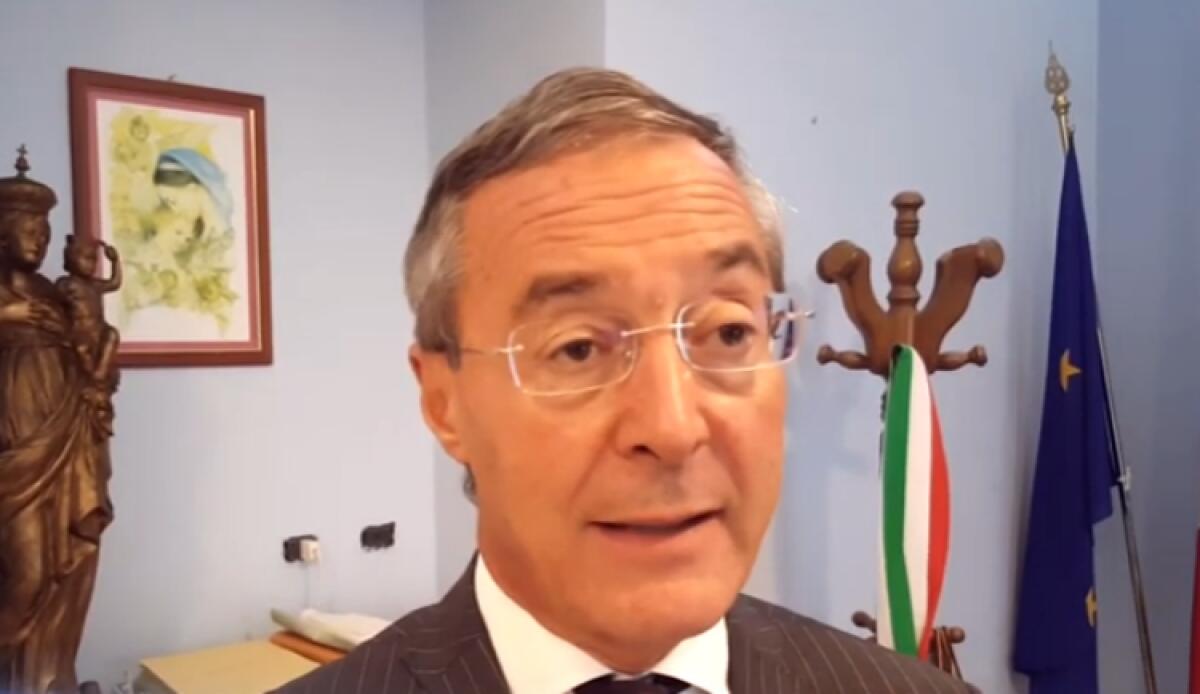 Dietro a Spata i "maggiorenti", Greco: "Da senatori, deputati ed ex mi aspettavo una presa di distanza" - Greco conferma le scelte comunicate pubblicamente