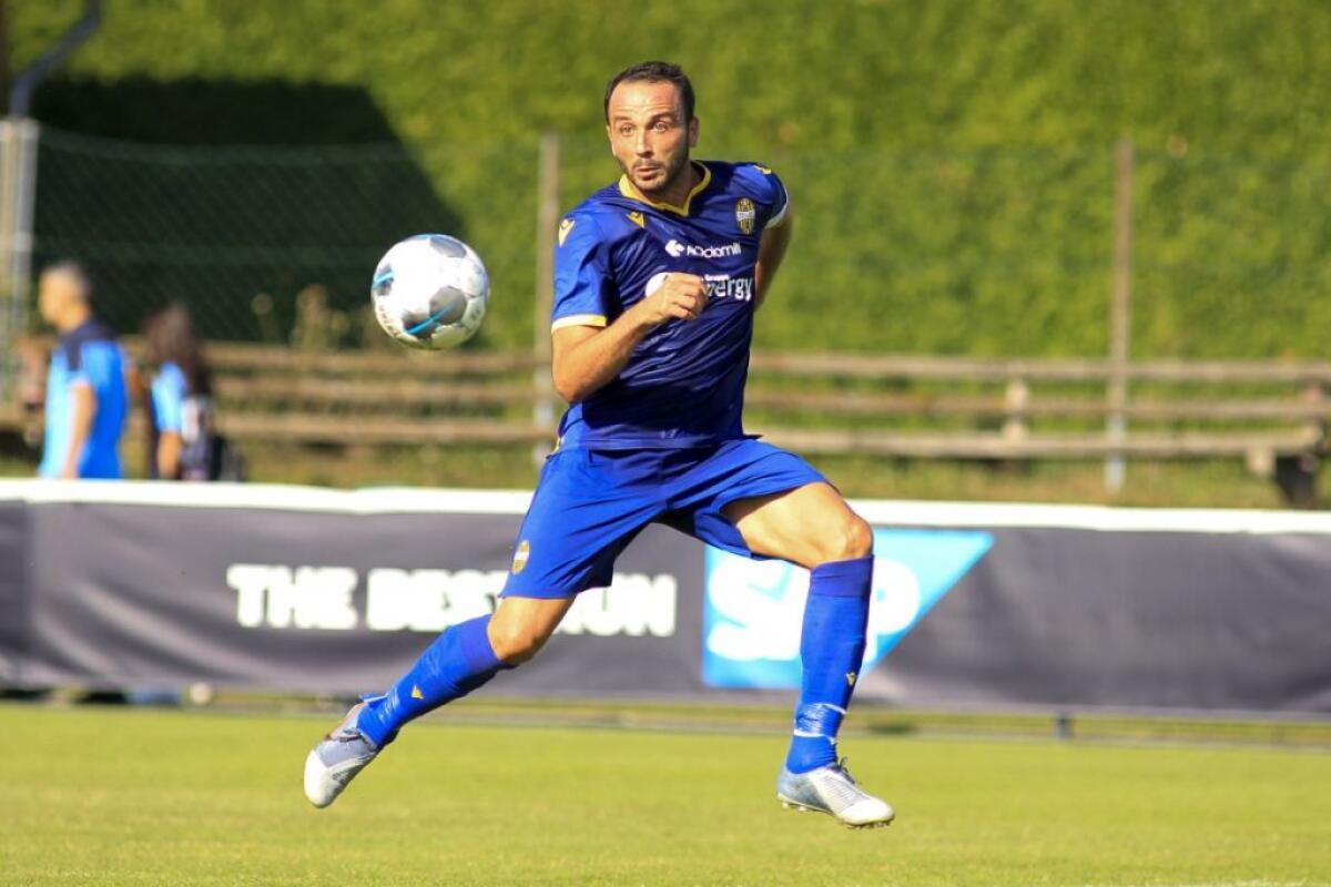 SERIE A. ACUTO VERONA, PAZZINI E STEPINSKI INGUAIANO LA SPAL - 