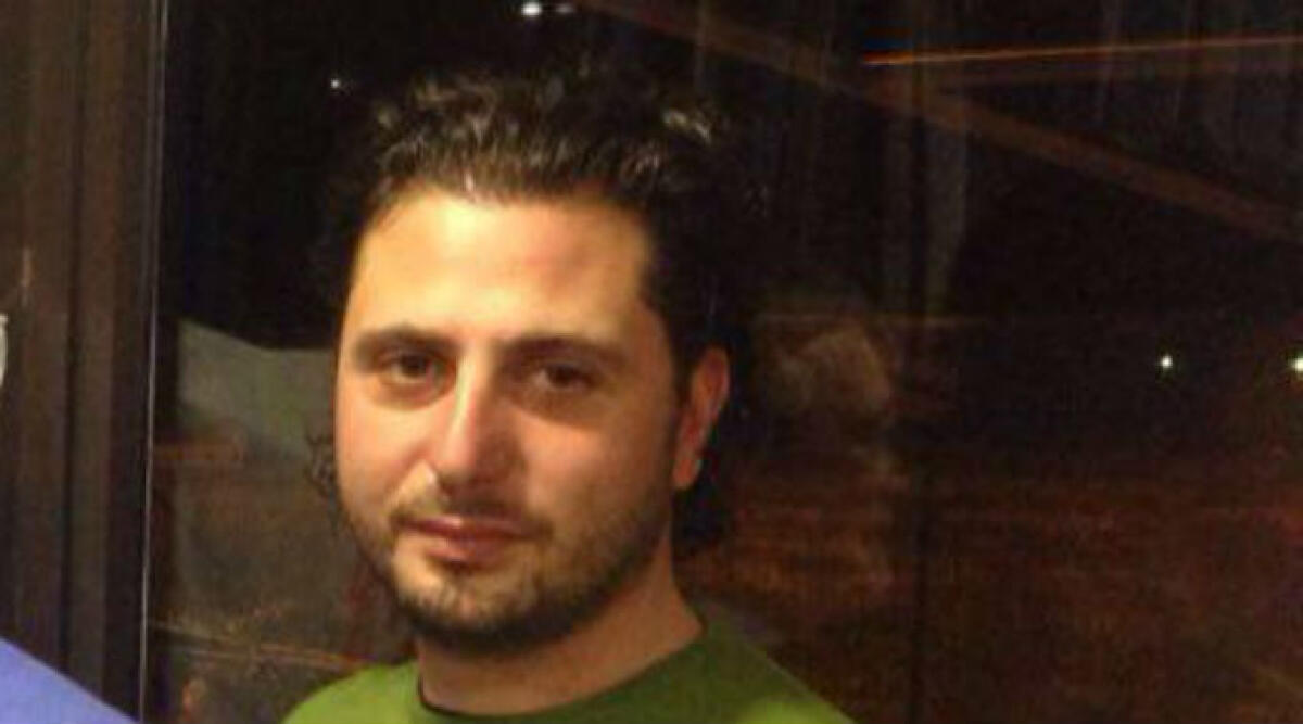 Giunta verso rinuncia al Gac, pescatori: "Un'amministrazione sciagurata ci dà il colpo di grazia" - Calabrese e i pescatori contrari alla rinuncia al Gac