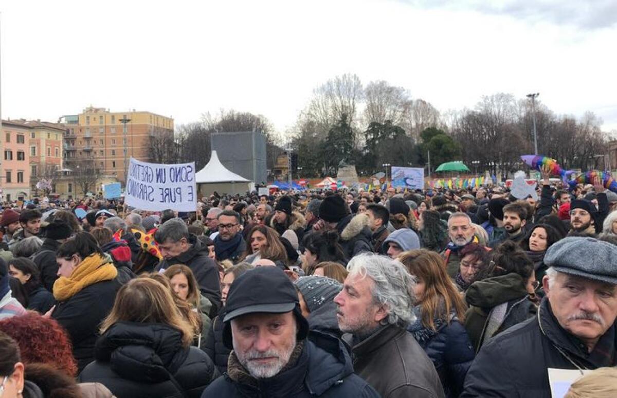 SARDINE, SANTORI “SIAMO OLTRE 40 MILA A BOLOGNA” - 