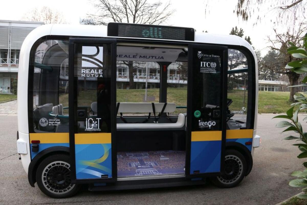 ARRIVA IN ITALIA IL BUS A GUIDA AUTONOMA STAMPATO IN 3D - 