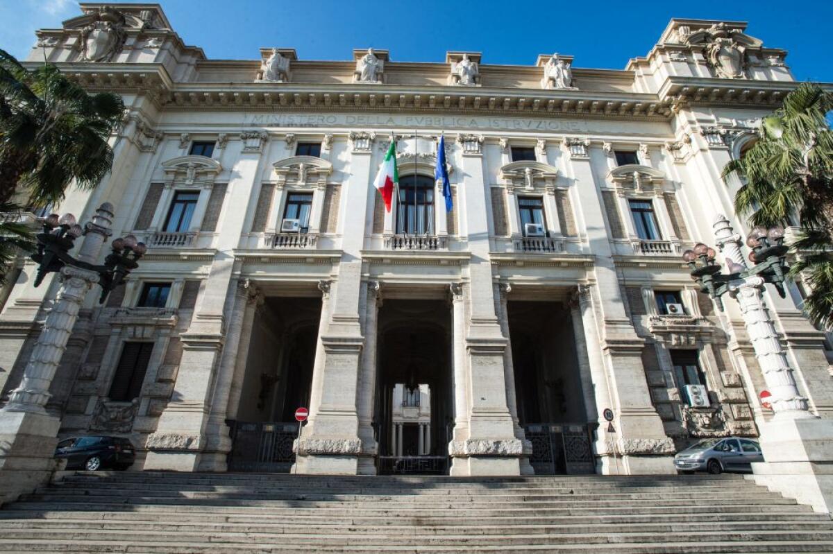 AL VIA LE ISCRIZIONI PER IL NUOVO ANNO SCOLASTICO - 