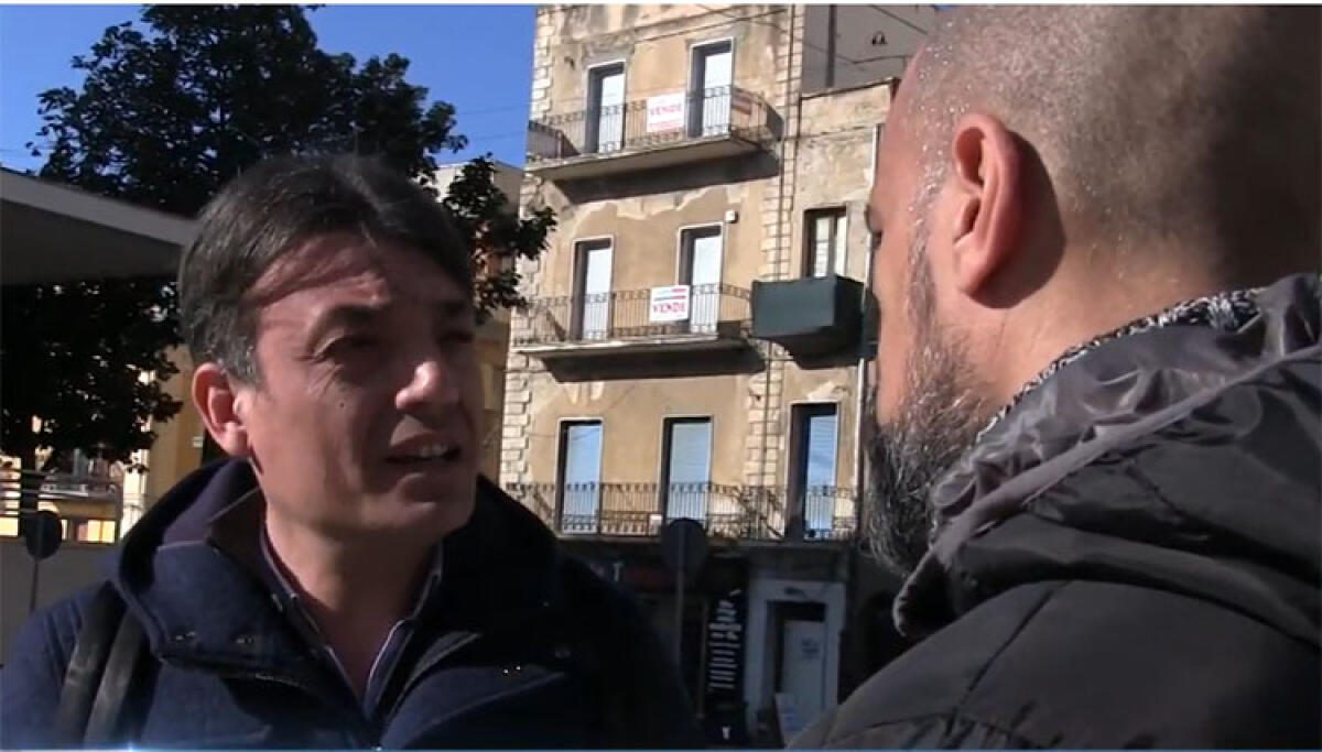 Morì dopo 10 giorni, il papà chiede giustizia per il piccolo Luigi - Giuseppe Messina e la moglie vogliono giustizia per la morte del piccolo figlio