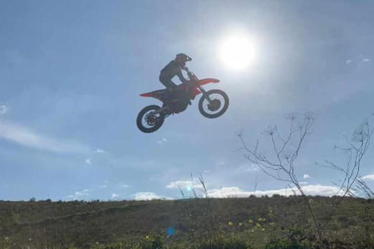 "Mx Park" scalda i motori, tra i campioni di motocross Bertuccelli fissa il record - 