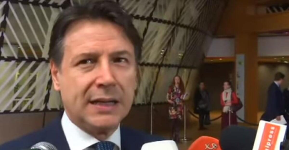 Governo, Conte “Sarebbe improprio se cercassi altre maggioranze” - 