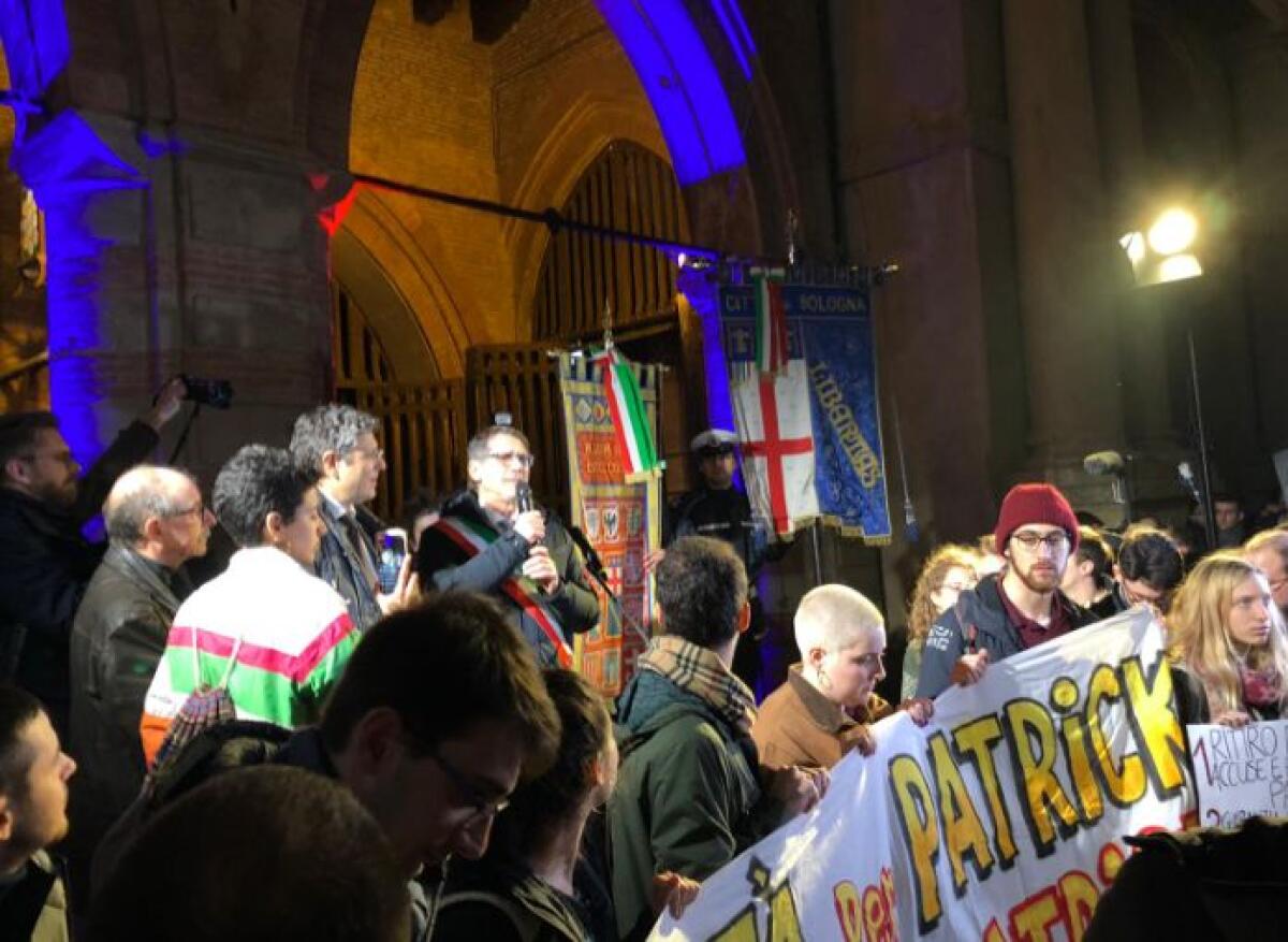 Migliaia in corteo per la libertà di Zaky a Bologna -