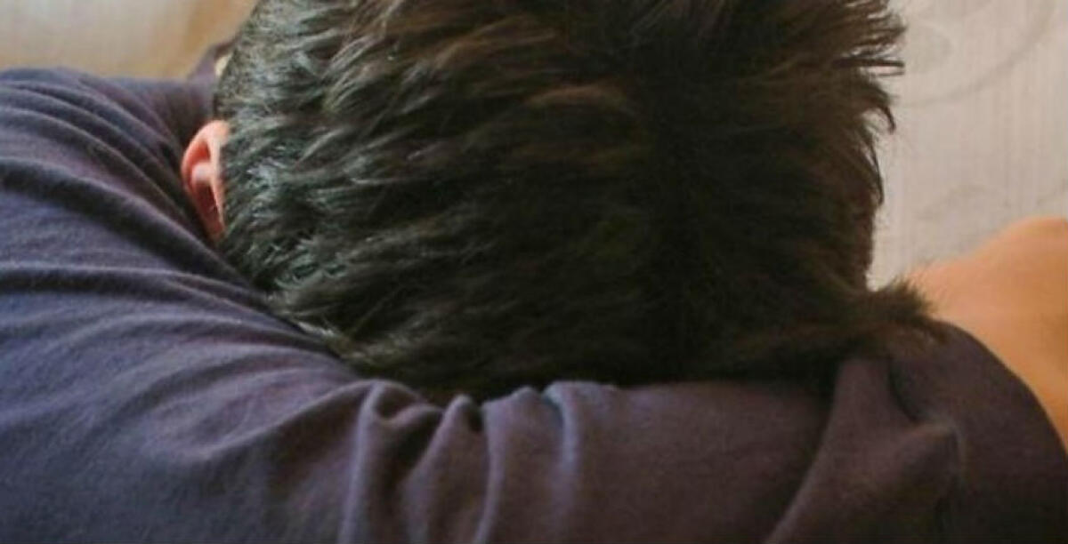 Si era fatto una nuova vita, minacce e violenze anche sul figlio: chiesto processo per padre - 