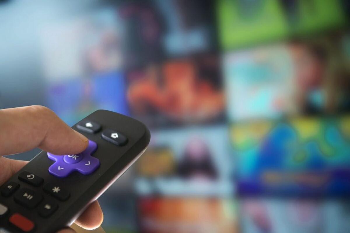 Abbonamenti pirata alle pay tv, denunciate 223 persone - 