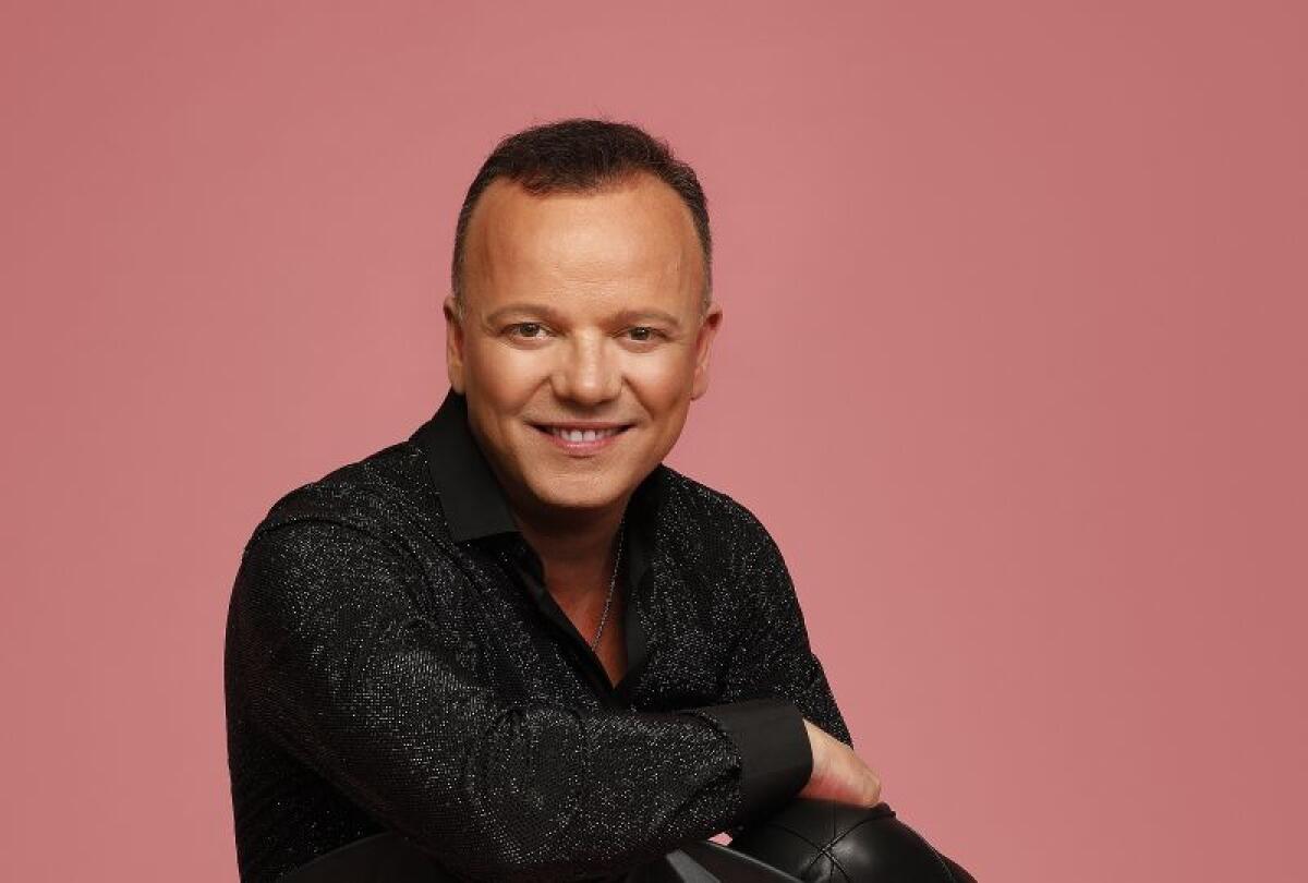 Gigi D’Alessio in tour, il pubblico decide la scaletta -
