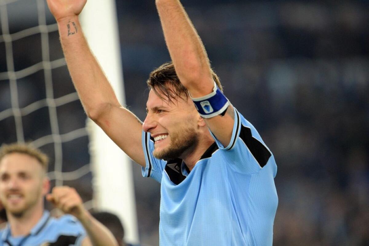 Genoa-Lazio 2-3, i biancocelesti si riportano a -1 dalla Juventus - 