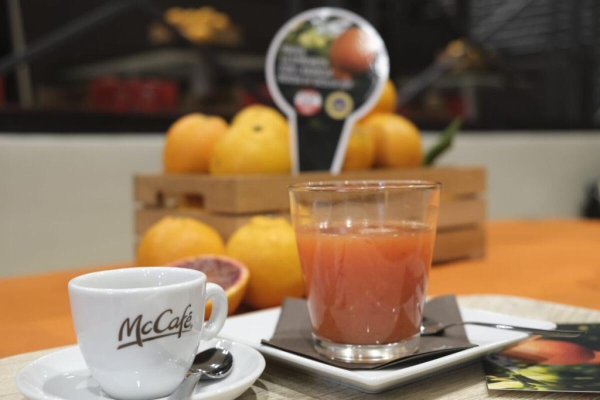 Da McDonald’s arrivano le spremute di arancia rossa siciliana -