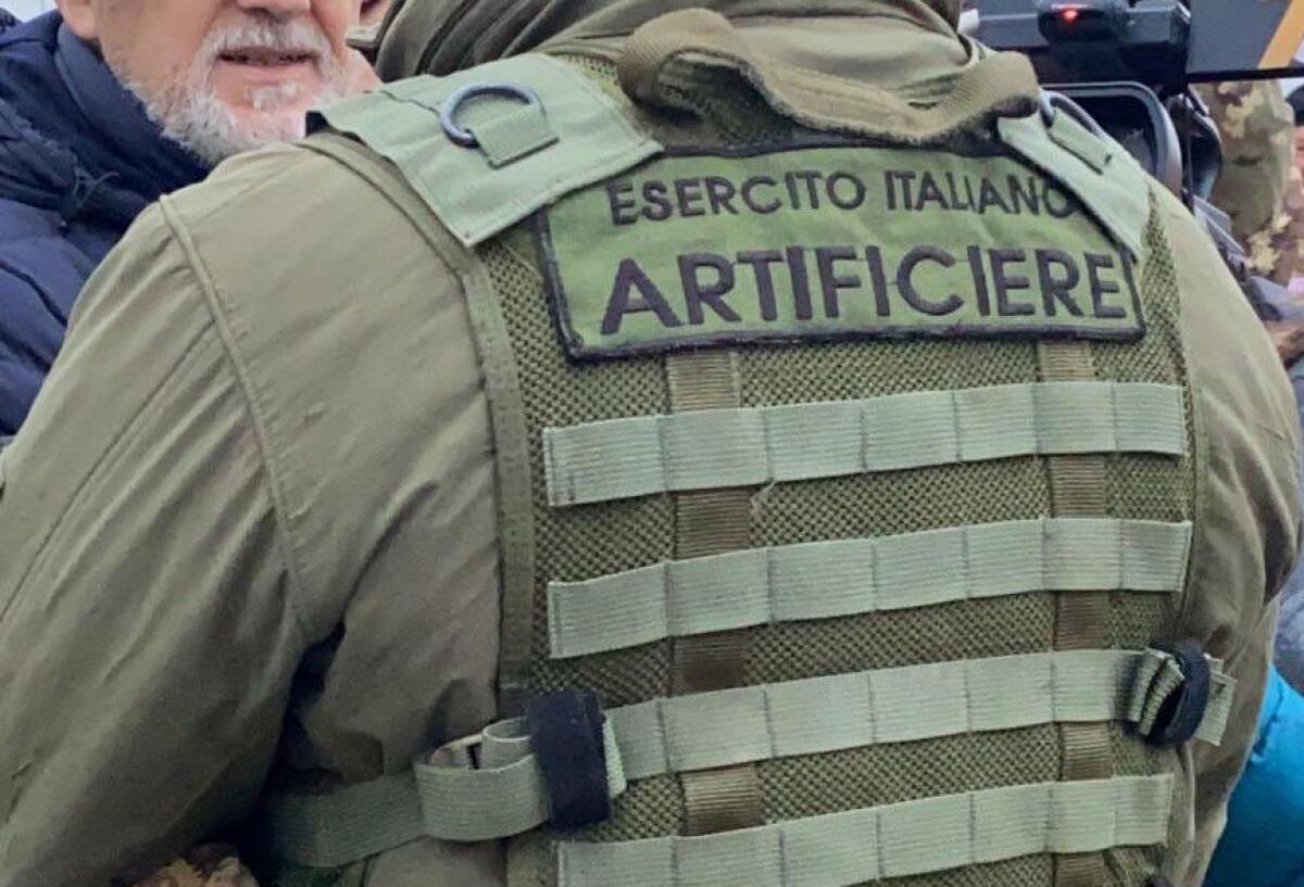 A VENEZIA EVACUATE 3500 PERSONE PER IL DISINNESCO DI UN ORDIGNO BELLICO - 
