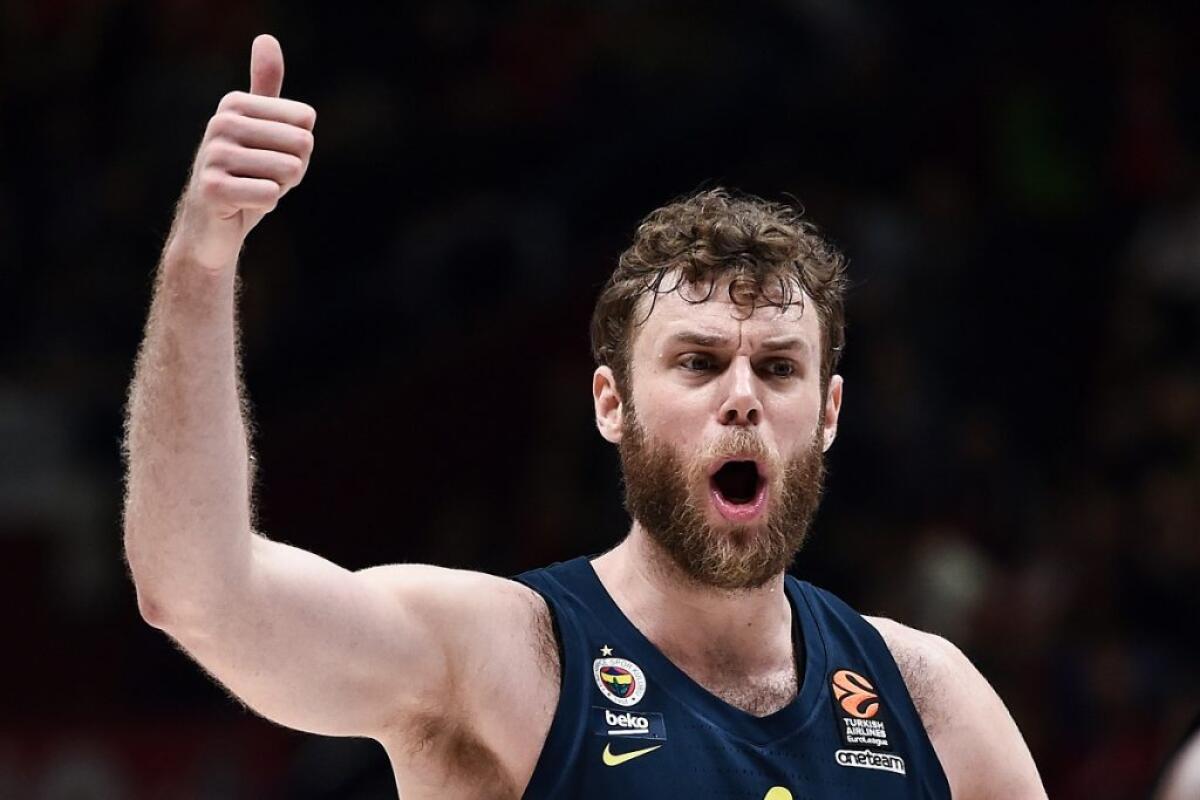 Sconfitta casalinga per New Orleans nella notte Nba, 10 punti di Melli - 