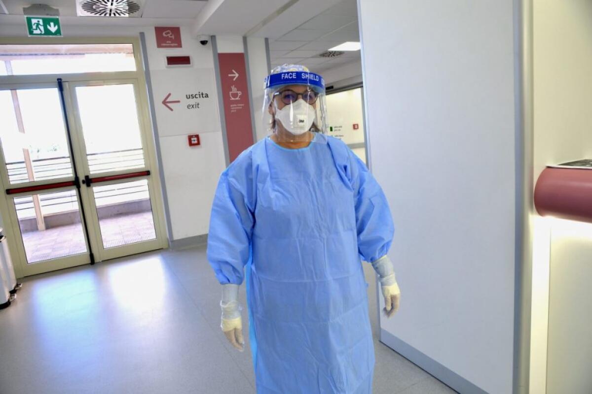 Coronavirus, oltre duemila operatori sanitari contagiati - 