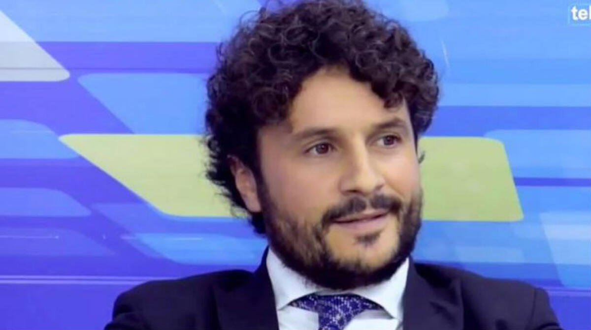 Emergenza in città, Scerra: "Opposizione pronta a collaborare e sindaco blocchi pagamento strisce blu" - Il consigliere comunale Salvatore Scerra