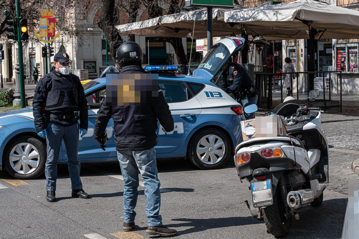 Coronavirus, ieri controllate 224 mila persone e 10 mila denunciate - 