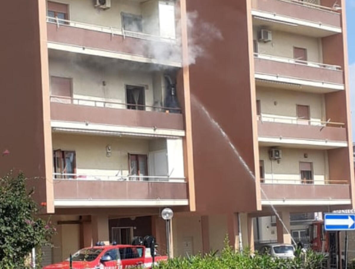 Esplode caldaia in un appartamento, questa mattina paura a Macchitella - L'intervento a Macchitella