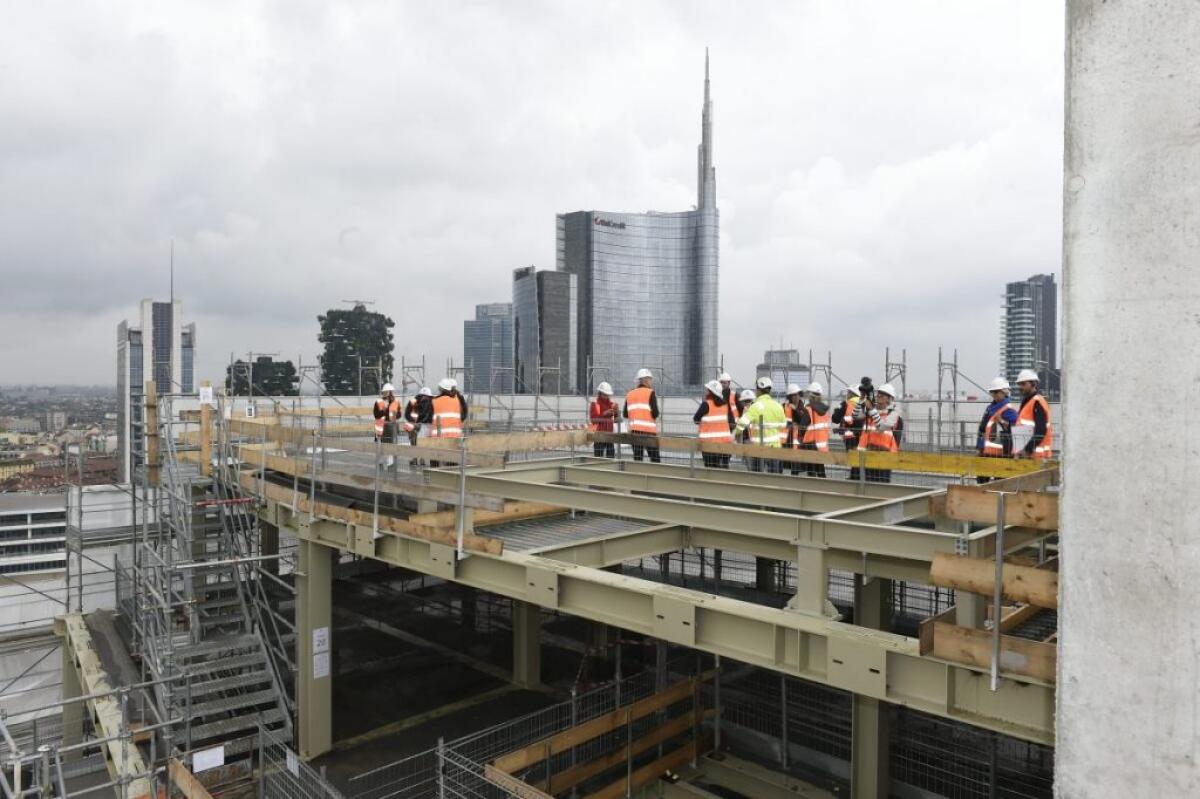 Edilizia, a febbraio in netto calo la produzione - 