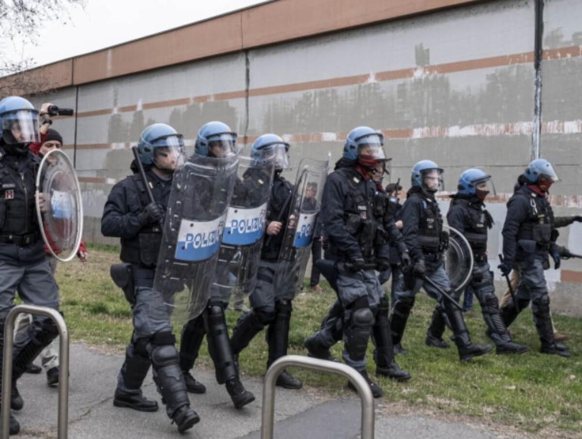 Coronavirus, a Bologna muore il primo detenuto positivo - 