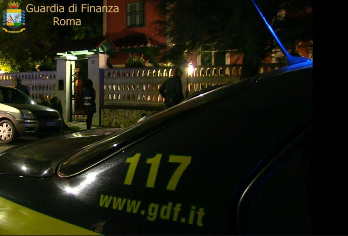 Ostia, confiscati beni per 18 milioni al clan Spada - 