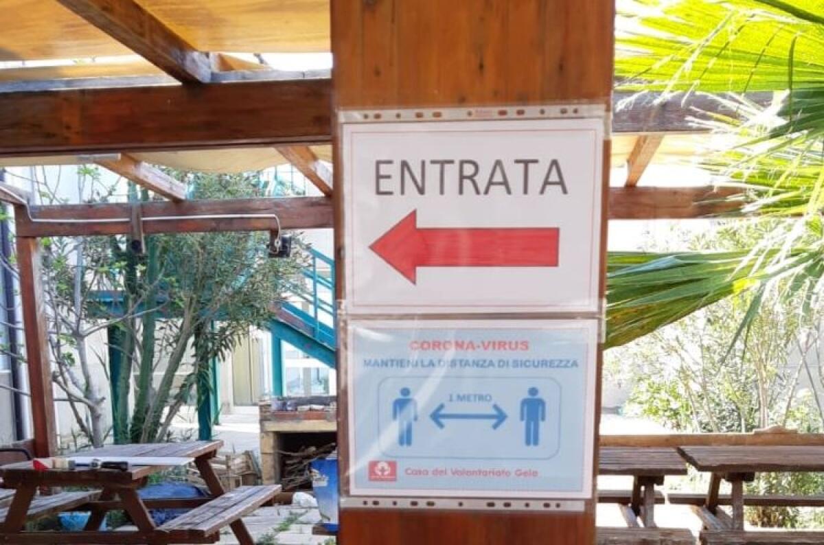 La Casa del Volontariato apre per dare alimenti e sostegno per i buoni spesa - 