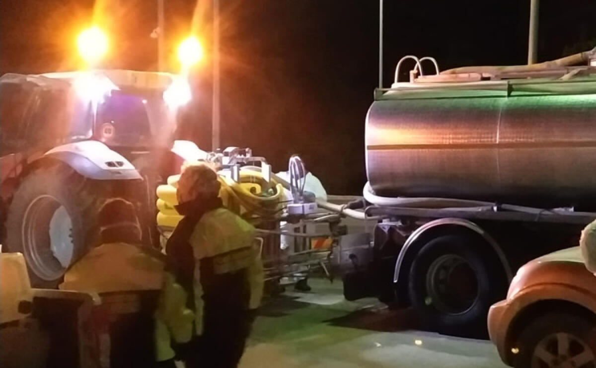 Partiti interventi disinfezione, diffida Anid: "Possono effettuarli solo aziende specializzate" - Operazioni di disinfezione in città sono state effettuate anche nel fine settimana