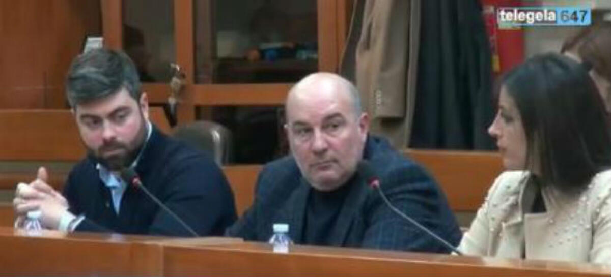 "Sammito politico onesto affronta in prima linea emergenza", "Un'Altra Gela" contro opposizione - Trainito, l'assessore Romina Morselli e il capogruppo di "Un'Altra Gela" Giuseppe Morselli