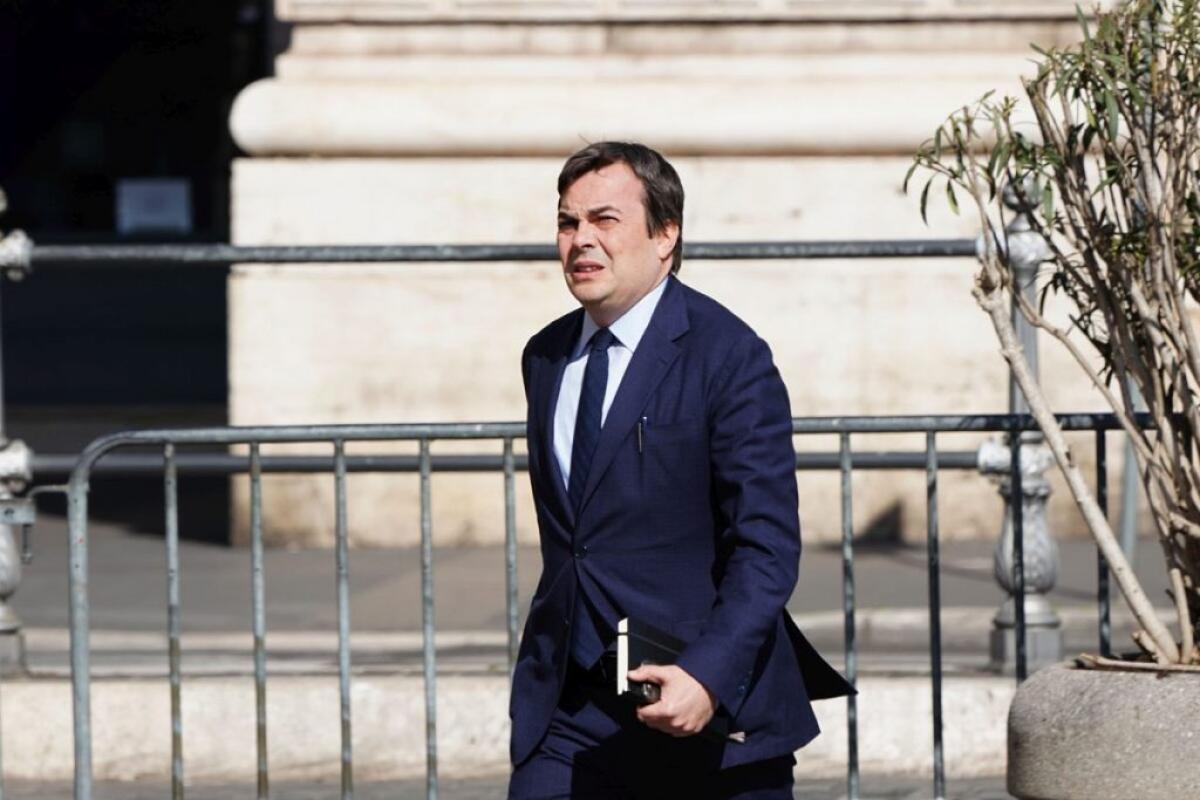 Coronavirus, Amendola “Il Mes non e’ adatto, servono strumenti nuovi” - 