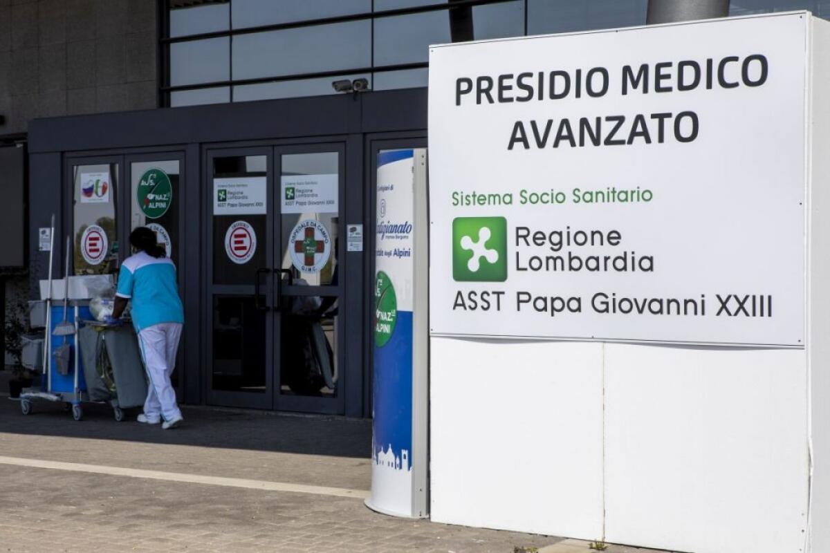 Coronavirus, 11 mila indumenti intimi consegnati ai pazienti ricoverati - 
