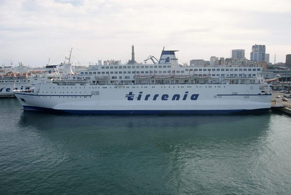 Tirrenia: trovato l’accordo, si sbloccano le tratte passeggeri e merci - 