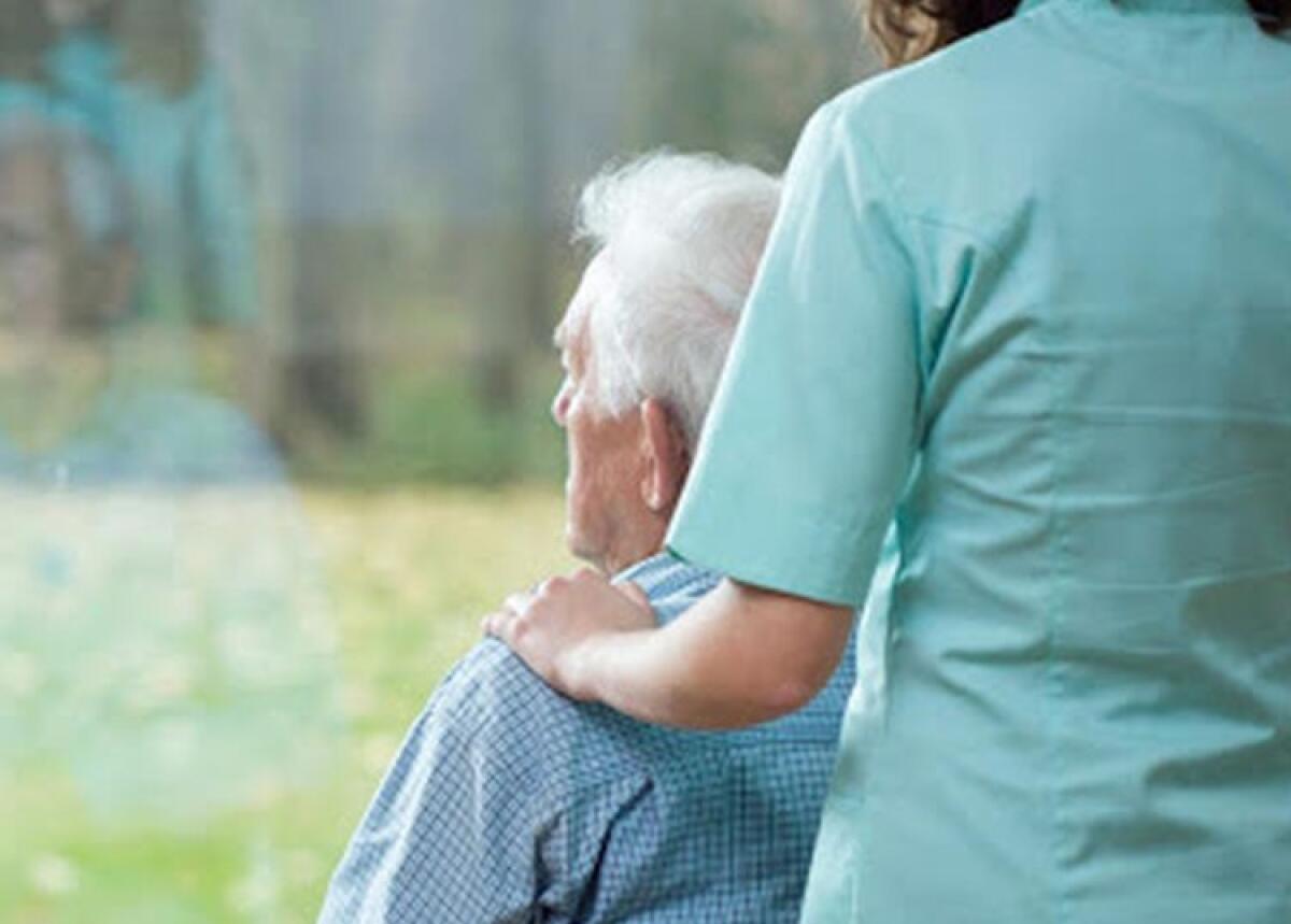 Coronavirus, Assindatcolf “Linee guida dpi anche per colf e badanti” - 