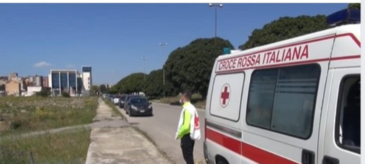 Ritardi enormi per tamponi, Greco scrive a Musumeci: "Situazione esplosiva" - Immagini di repertorio