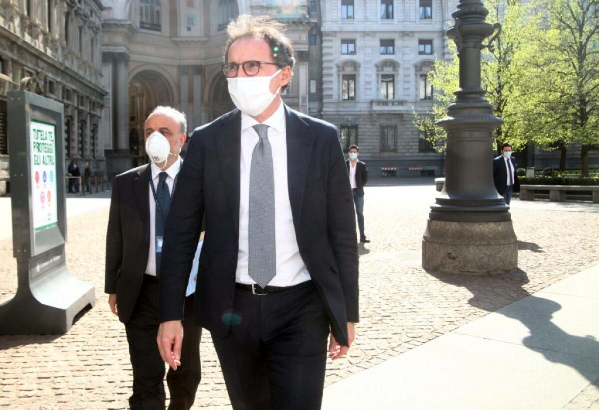 Coronavirus, Boccia “Chi vuole riaprire si assume la responsabilita’” - 
