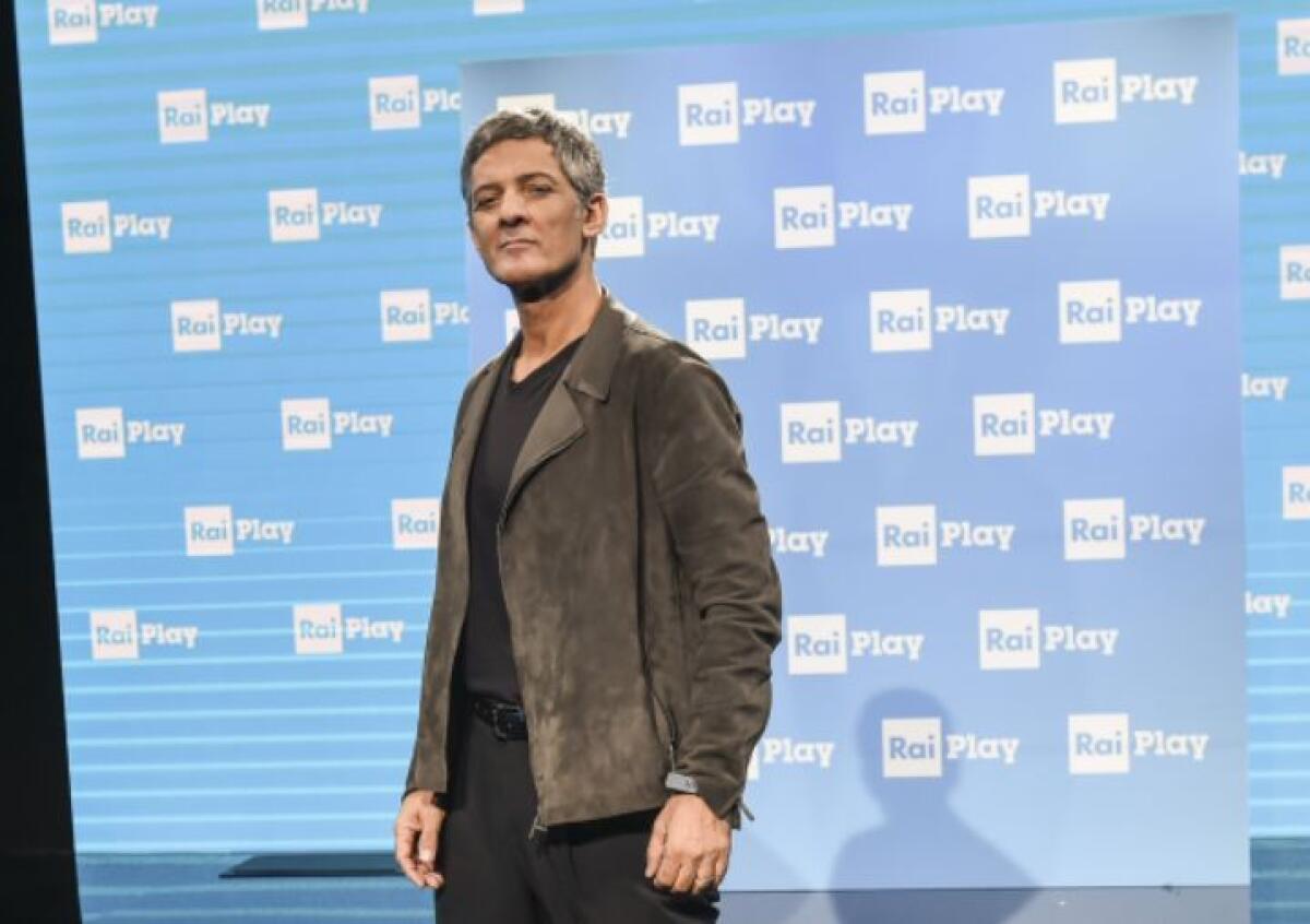 Fiorello, lo showman e mattatore radio e tv compie 60 anni - 