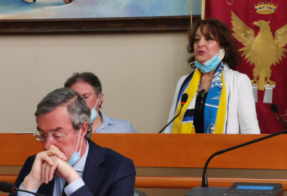 Incarichi legali alla nipote, Greco: "Giovani professionisti messi nel tritacarne" - Greco ha chiesto di riferire in consiglio comunale